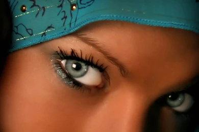 Download Eye Hijab Wallpapers 1600x1200