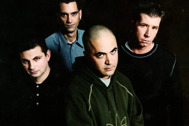 1024x768px Staind