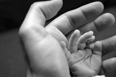 Download Wallpapers 3840x2160 Hands, Child, Adult, Affection, Care ...