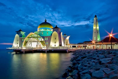 Malacca Straits Mosque Wallpapers   1600x1129   182254