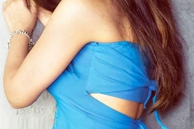 Ayesha Takia Hot HD Wallpapers Free Download