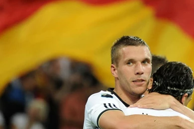 Soccer Lukas Podolski Mesut özil Germany National Team Wallpapers ...