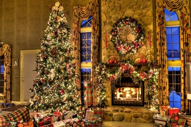 Tree Christmas Presents Fireplace Wreath Home