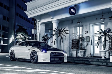 1920x1080 Nissan Gtr Parking Wallpapers