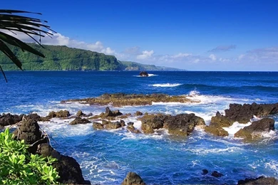 Rocky Beach Scene Wallpapers   Sea And Beach Wallpapers