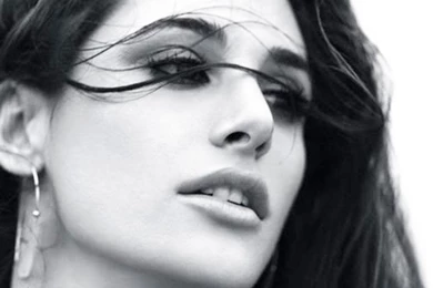 Wallpapers > Female Models > Nargis Fakhri > Nargis Fakhri High ...