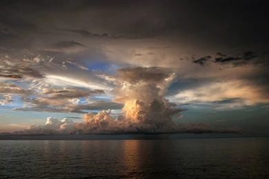 Clouds In The Rainy Season Wallpapers And Images   Wallpapers ...