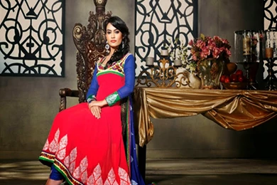All 4u Wallpaper: Surbhi Jyoti HD Wallpapers