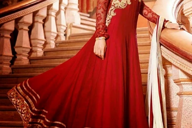 All 4u Wallpaper: Surbhi Jyoti HD Wallpapers