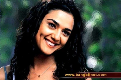 Wallpapers : Desktop Themes : Wallpapers New Hindi Film Star