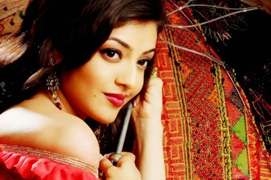 Hot! Top 35+ Kajal Aggarwal Wallpapers HD Images Photos Collection