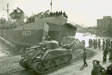 Sherman Ships Tanks World War Ii Vehicles Wwii