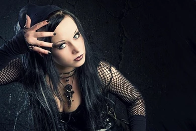 GOTHIC GIRL WALLPAPER   (