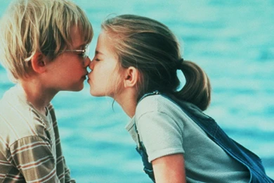 Cute Love Couple Images And Wallpapers