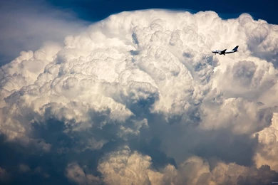 Download 2560x1440 Air Transat Vs Storm Cloud Wallpapers