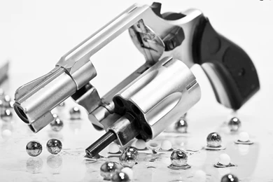 Revolvers Wallpapers