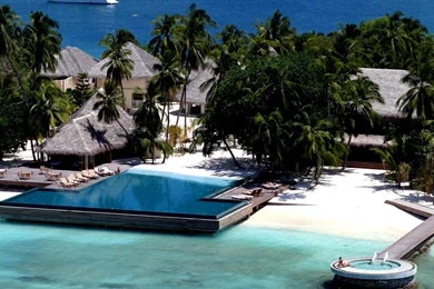 Beach Resort In The Maldives >> HD Wallpaper, Get It Now!