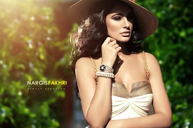 Nargis fakhri 62a.jpg