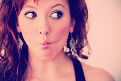 Pretty Girls Make Faces   HD Wallpapers Widescreen   1280x800