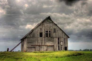 OLD BARN WALLPAPER   (