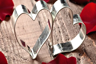 Love Roses And Hearts Wallpapers High Definition