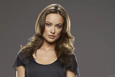 Olivia Wilde In Plain Gray Clothes Wallpapers For iPhone 3G/3GS