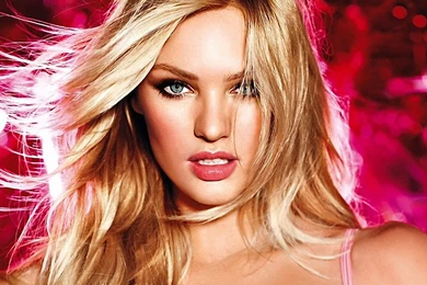 Celebrity Candice Swanepoel Hot
