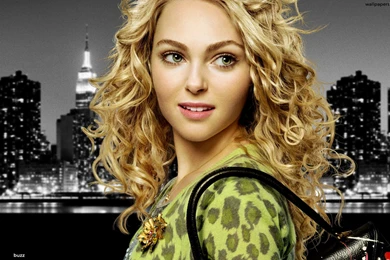 AnnaSophia Robb Smiling HD Wallpapers