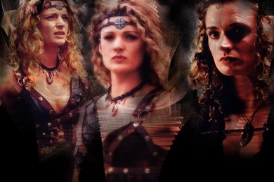 Xena Central » Ariane's Xena Warrior Princess Wallpapers
