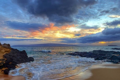 Glowing Beaches Maui Hawaii Wide Wallpapers 574809 : Wallpapers13.com