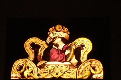 File:WLA Vanda Tracery Light With King David.jpg   Wikimedia Commons