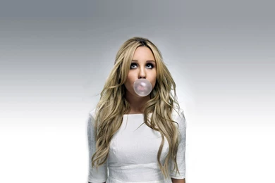 Awesome Amanda Bynes HD Wallpapers Free Download