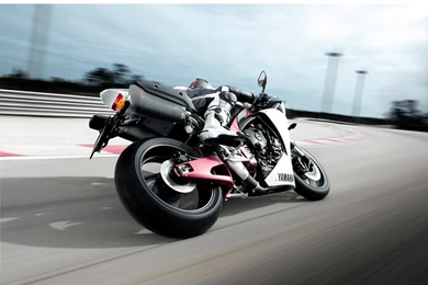 Yamaha Bikes Wallpapers
