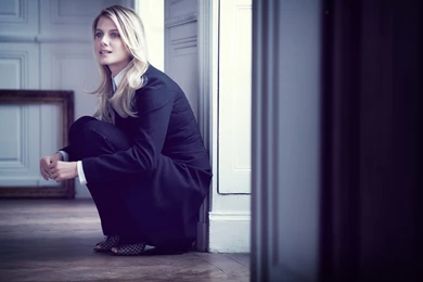 Melanie Laurent Wallpapers HD Download