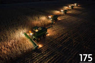 John Deere Fans & Visitors Wallpapers