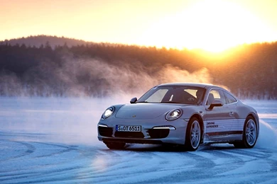 28 Porsche 911 Turbo HD Wallpapers