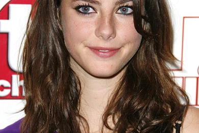 Kaya Scodelario 2600×3855 Wallpapers 803964