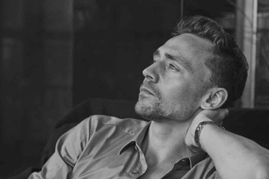 Tom Hiddleston Wallpapers HD Download