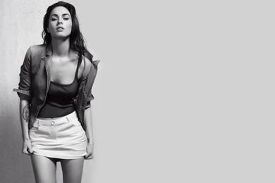 Megan Fox Black And White Wallpapers