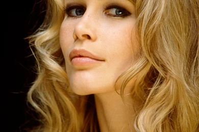 14+ Best HD Claudia Schiffer Wallpapers