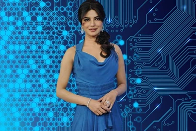 Priyanka Chopra Smiling Hd Wallpapers