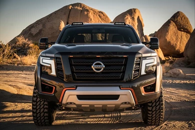 2016 Nissan Titan Warrior Pictures