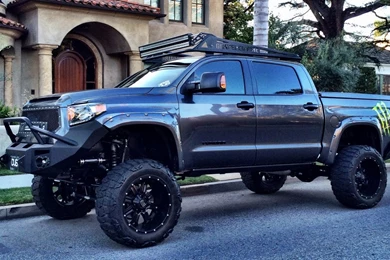 Nissan Titan Dually   Image