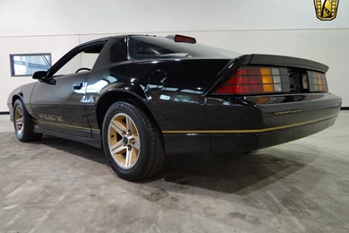 1986 Chevrolet Camaro IROC Z28 Muscle Wallpapers