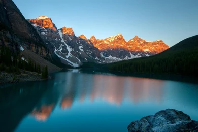 Moraine Lake Mountain Banff National Park Lake Canada Sunset ...