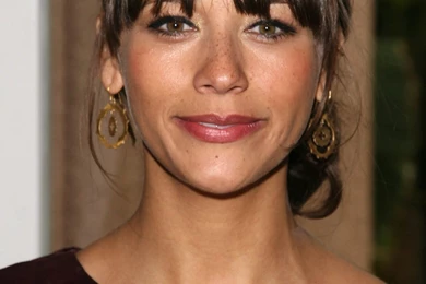 Rashida Jones 11004 1280x1919   UMad.com