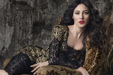 Hollywood Actress Monica Bellucci Wallpapers