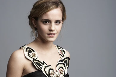 Emma Watson Gorgeous HD Post In 1920×1440 Pixel, Girl Turned Into ...