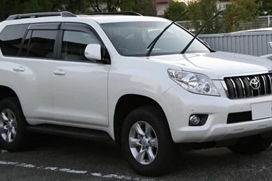 13 Quality Toyota Land Cruiser Prado Wallpapers, Cars