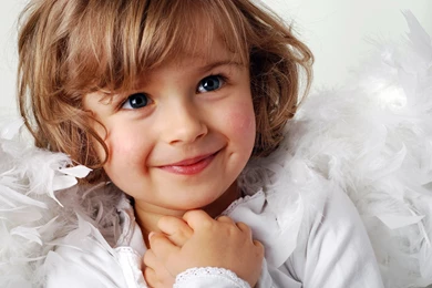 Cute Little Girl A Sweet Smile Wallpaper,Cute HD Wallpaper,Little ...